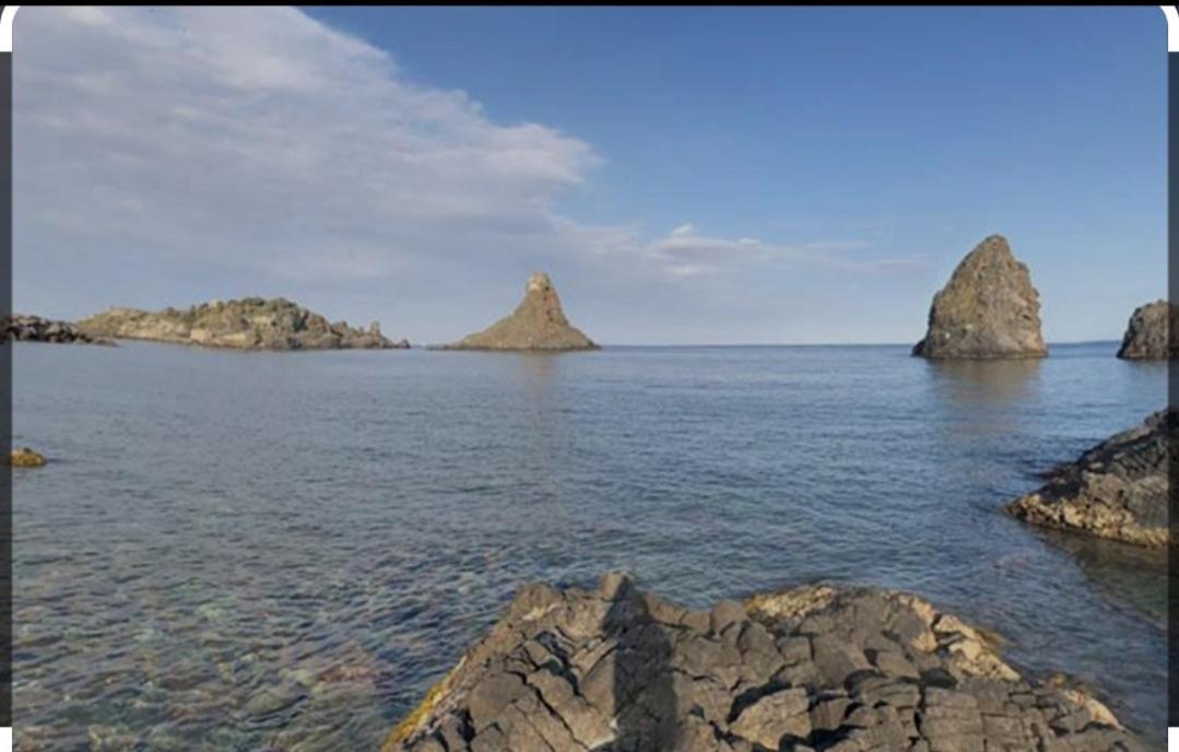 Вілла Il Sogno Di Trezza Ачи-Трецца Екстер'єр фото